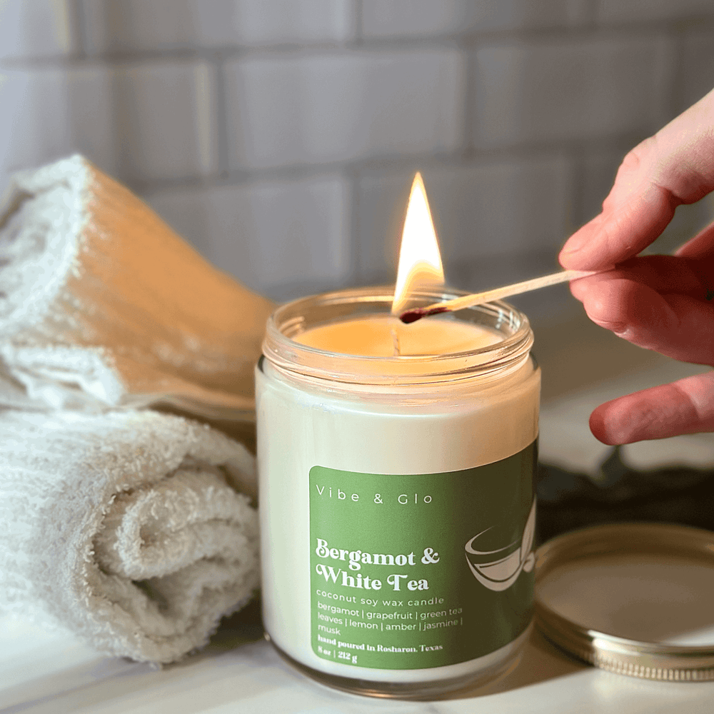 
                  
                    Bergamot & White Tea Coconut Soy Wax Candle - Vibe & Glo Candle Studio
                  
                