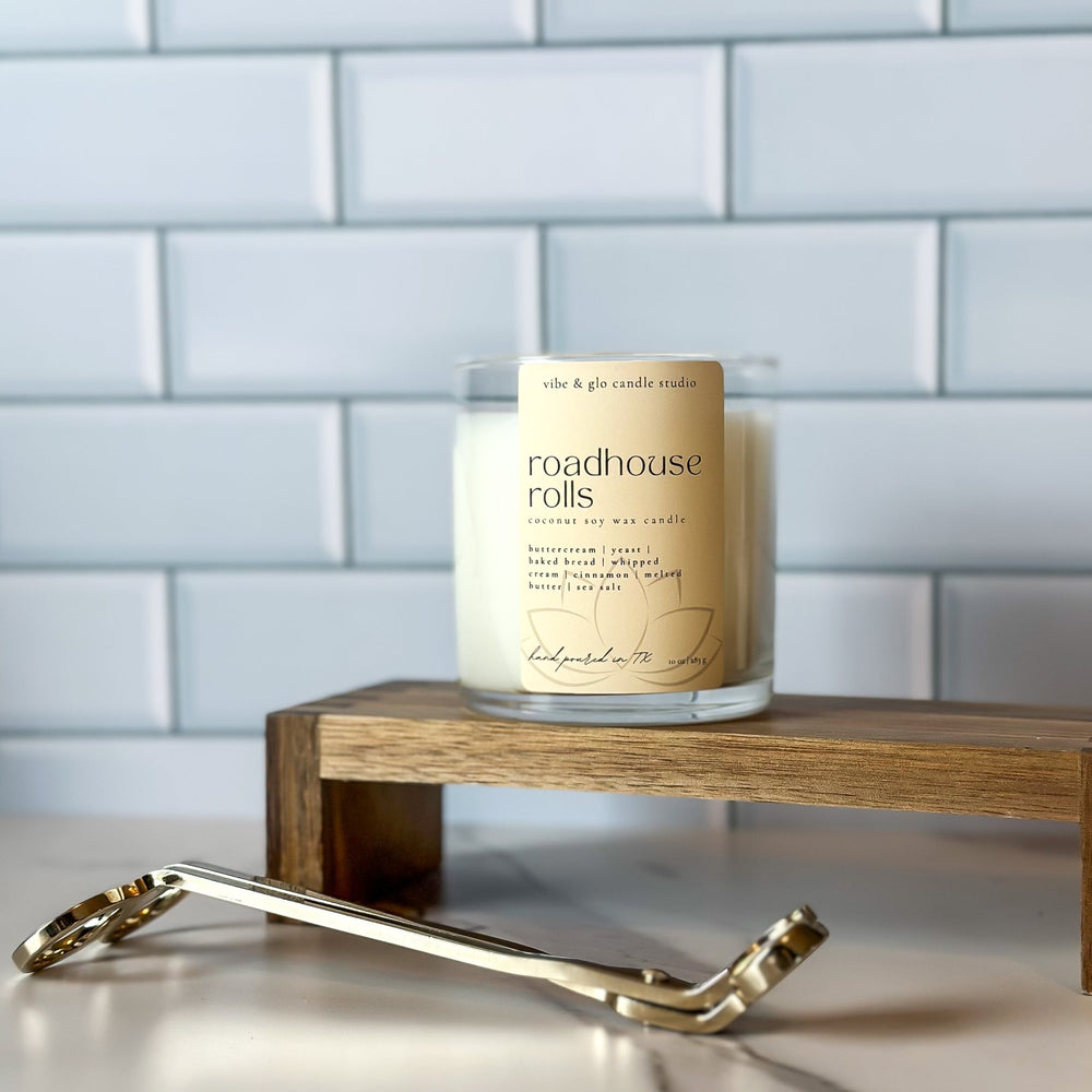 
                  
                    Roadhouse Rolls Coconut Soy Candle | 10 oz - Vibe & Glo Candle Studio
                  
                
